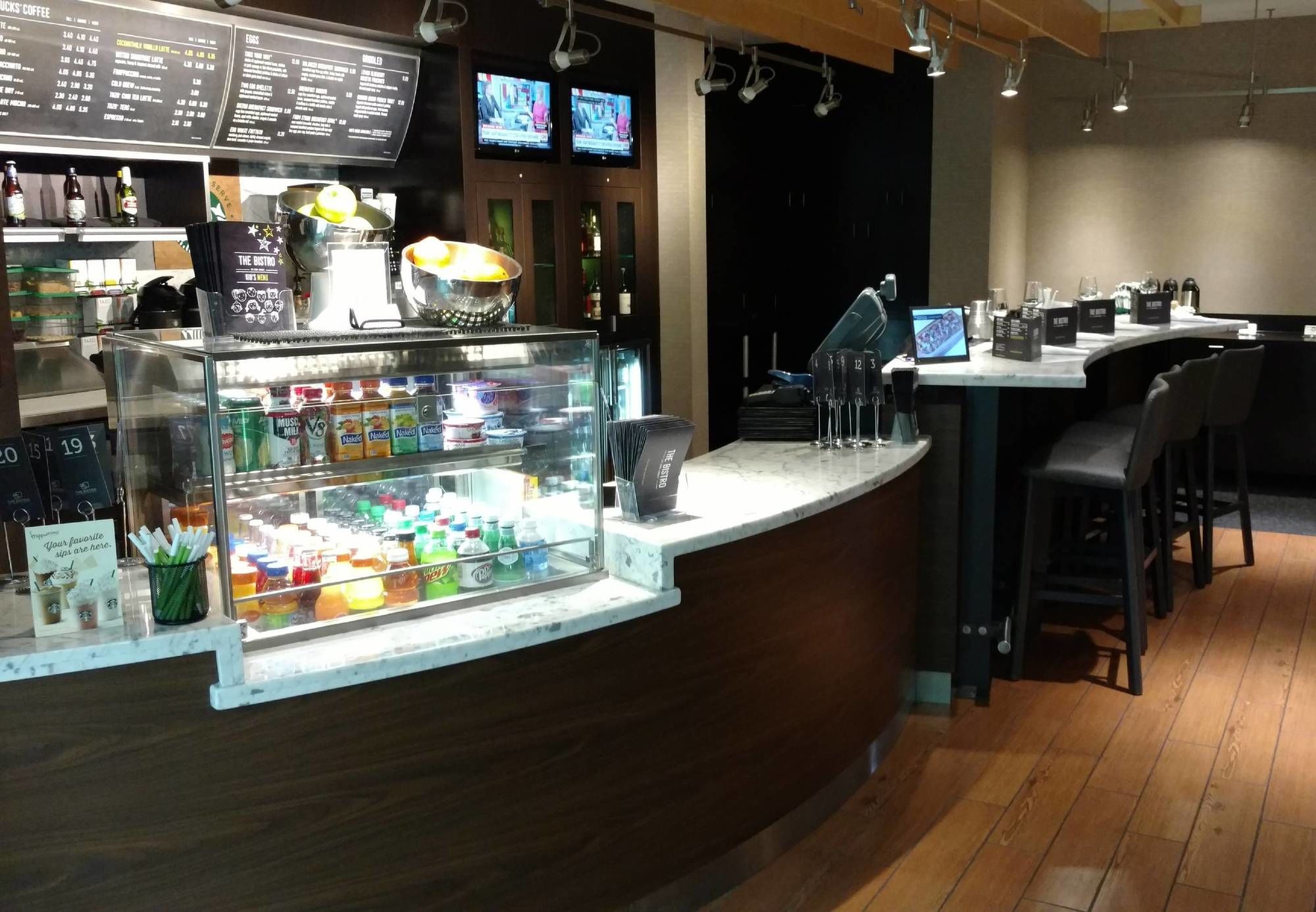 Фото Courtyard by Marriott Portland Tigard