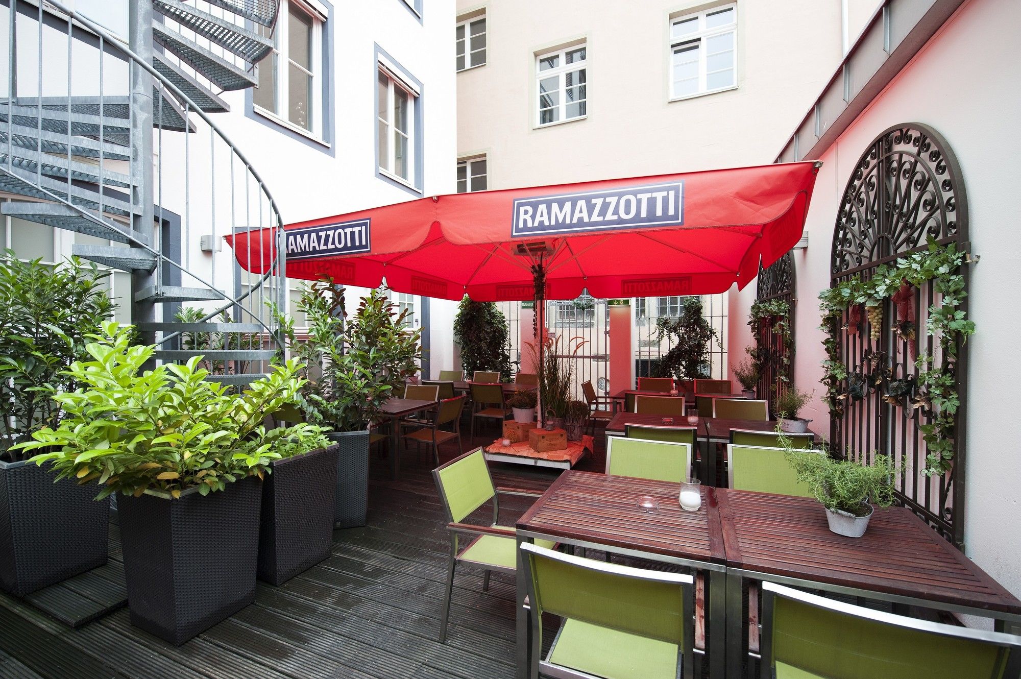 Фото отеля 5