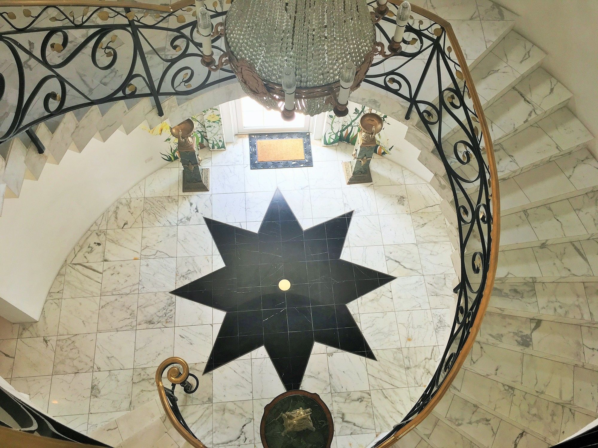 Фото Ocean West Boutique Hotel