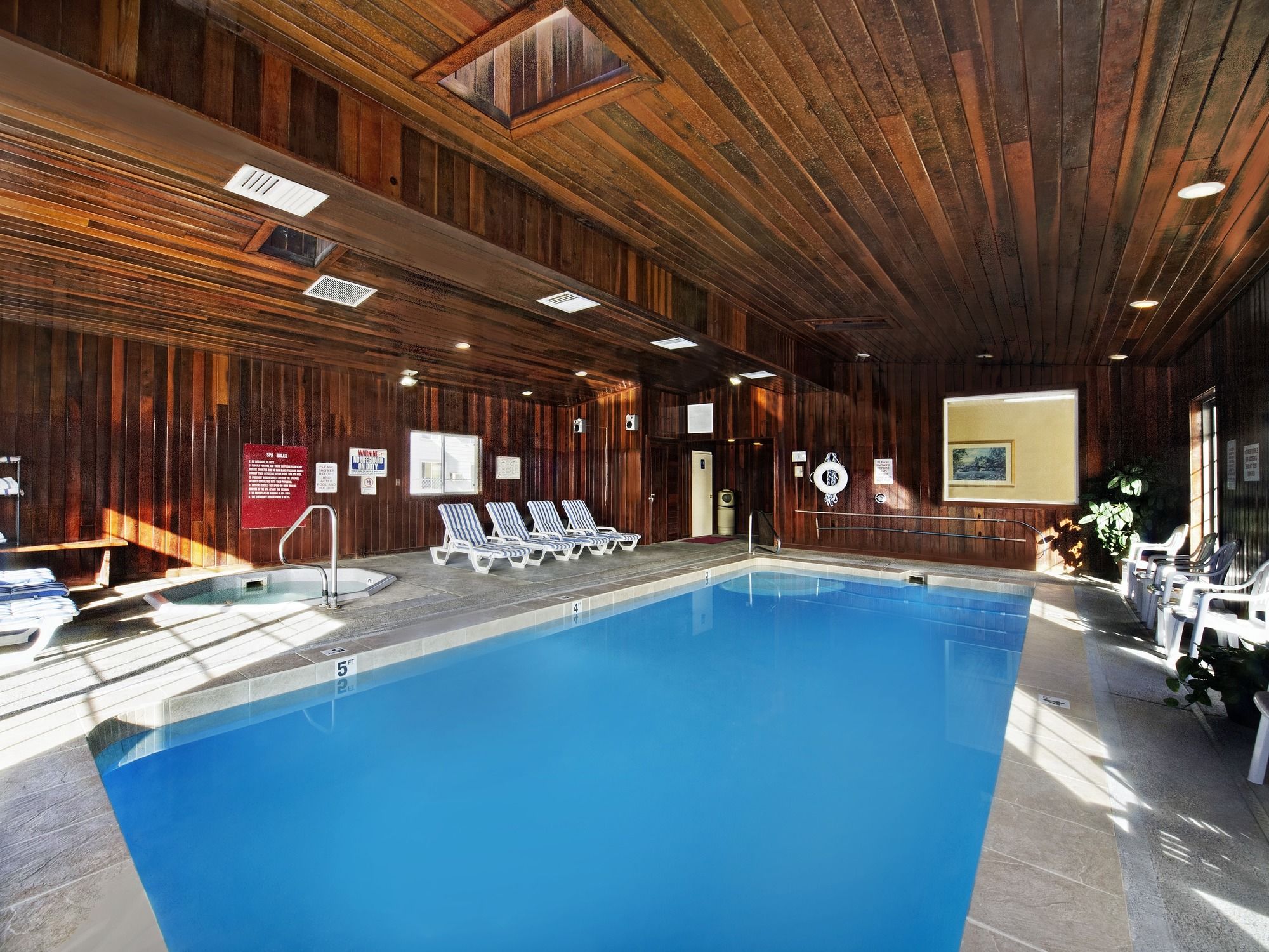 Фото Budget Inn Express