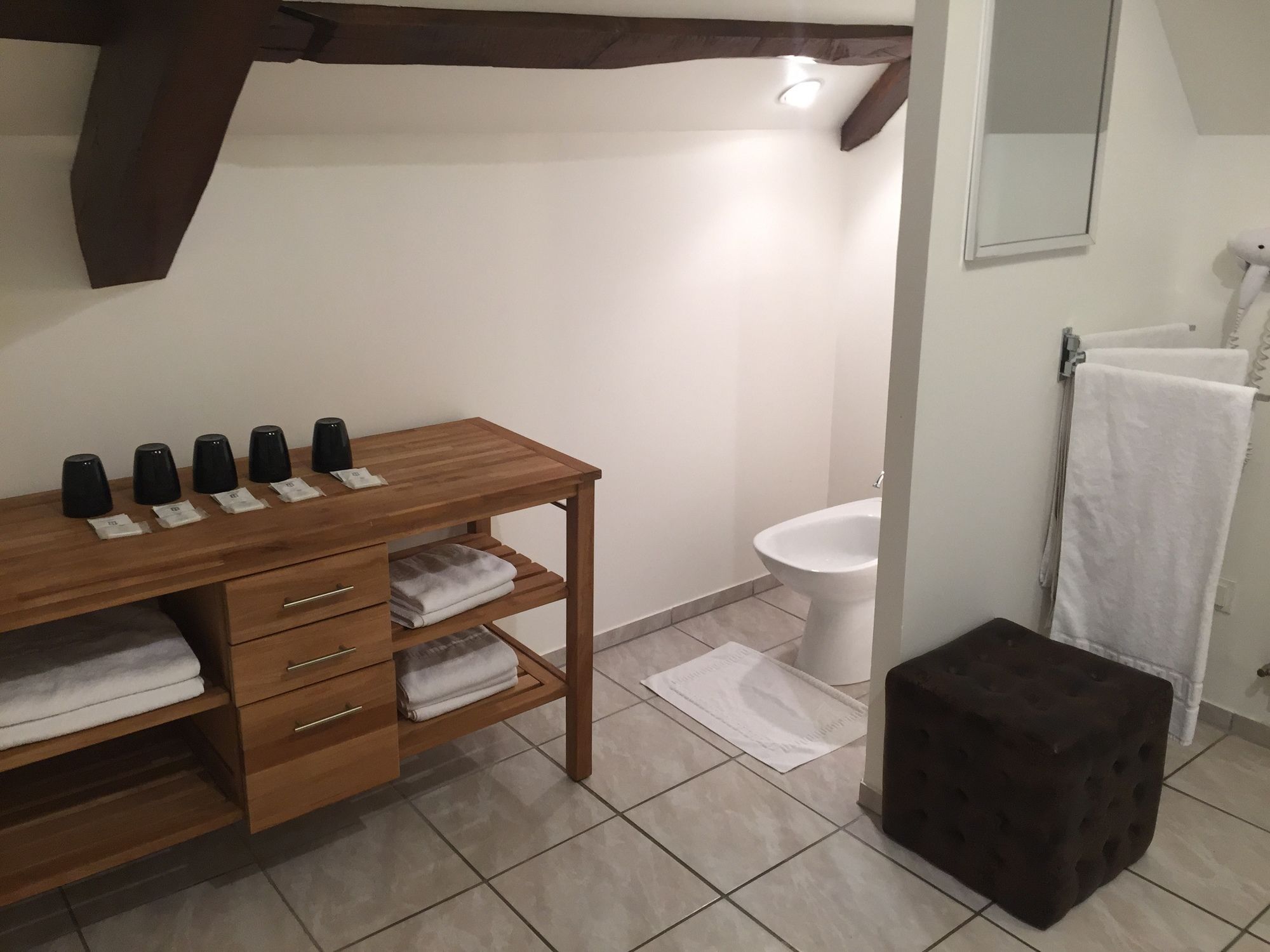 Фото Hotel Memorial