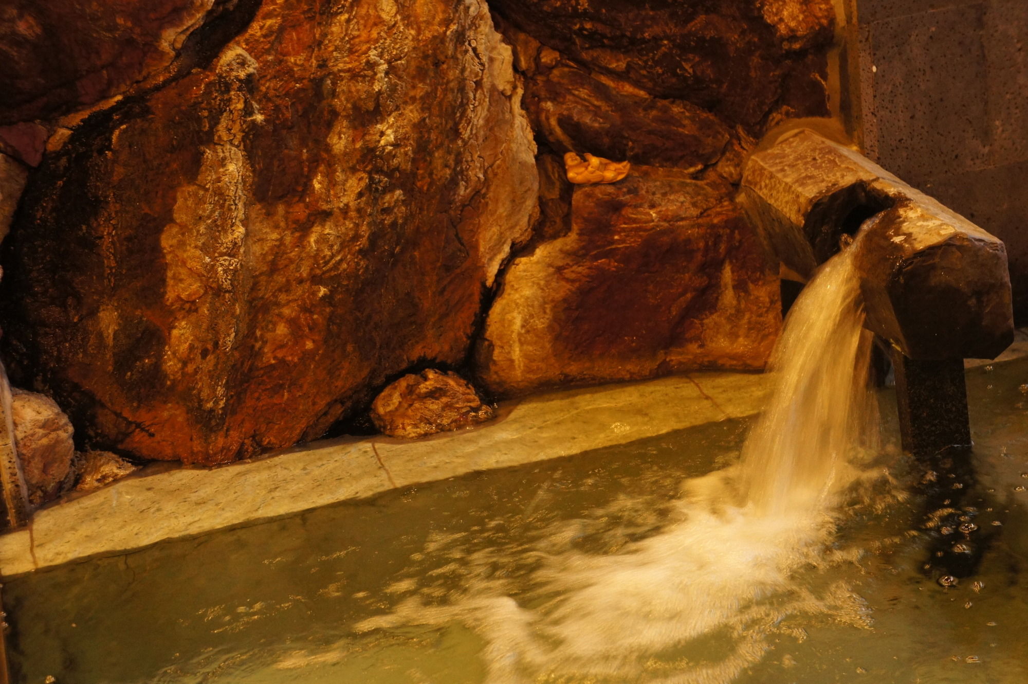 Фото Kawaguchiya Kinosaki Riverside Hotel