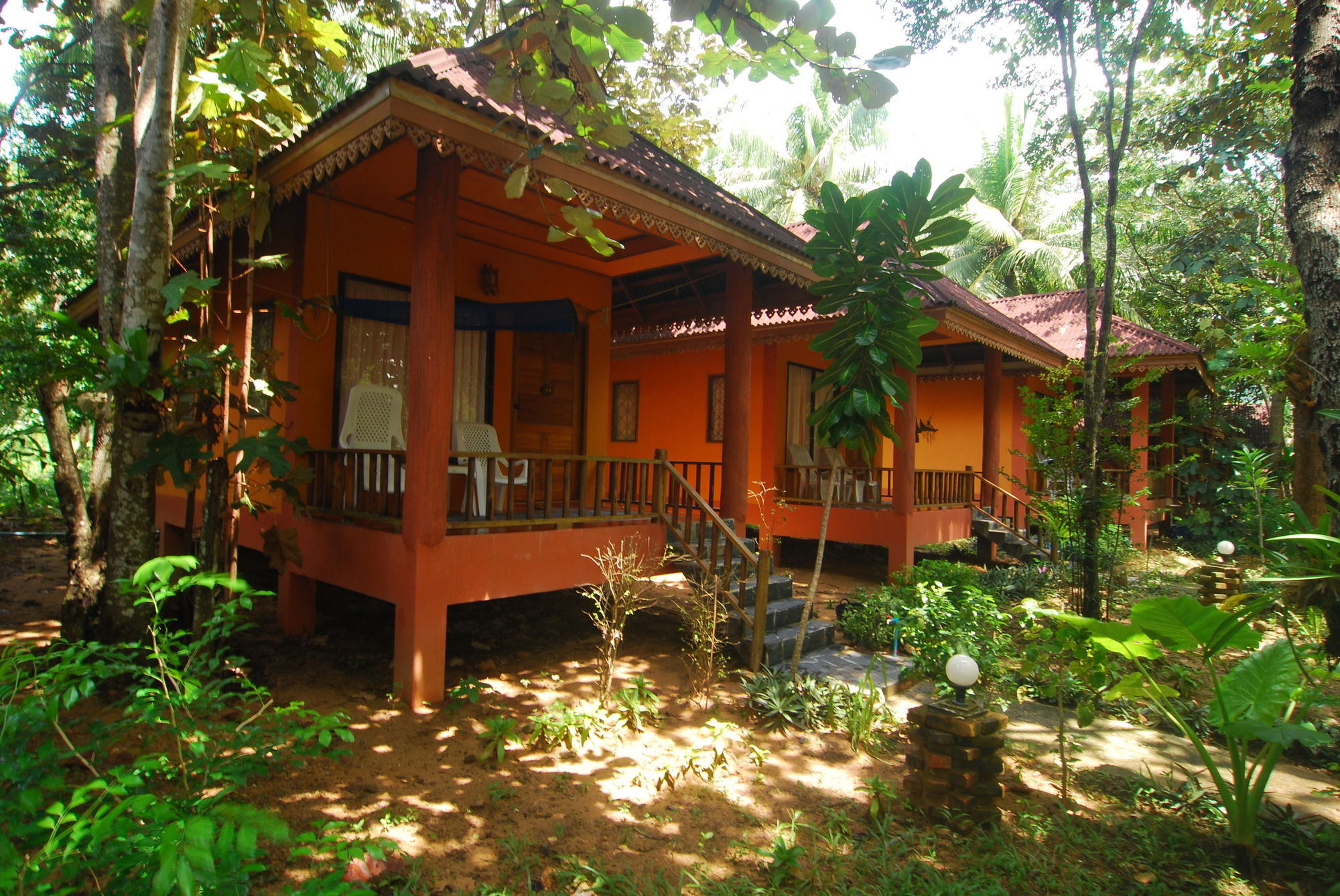 Фото Lanta Pearl Beach Resort