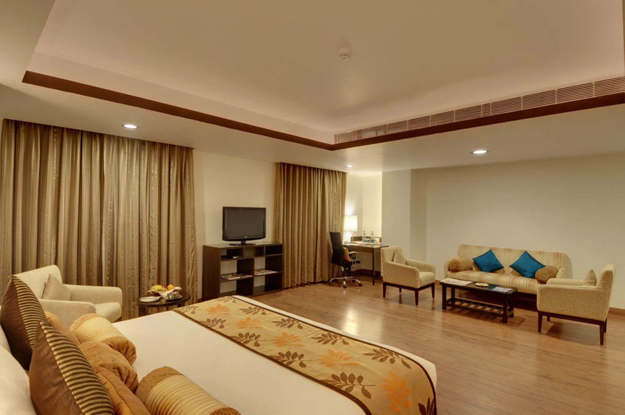Фото Four Points by Sheraton Vadodara