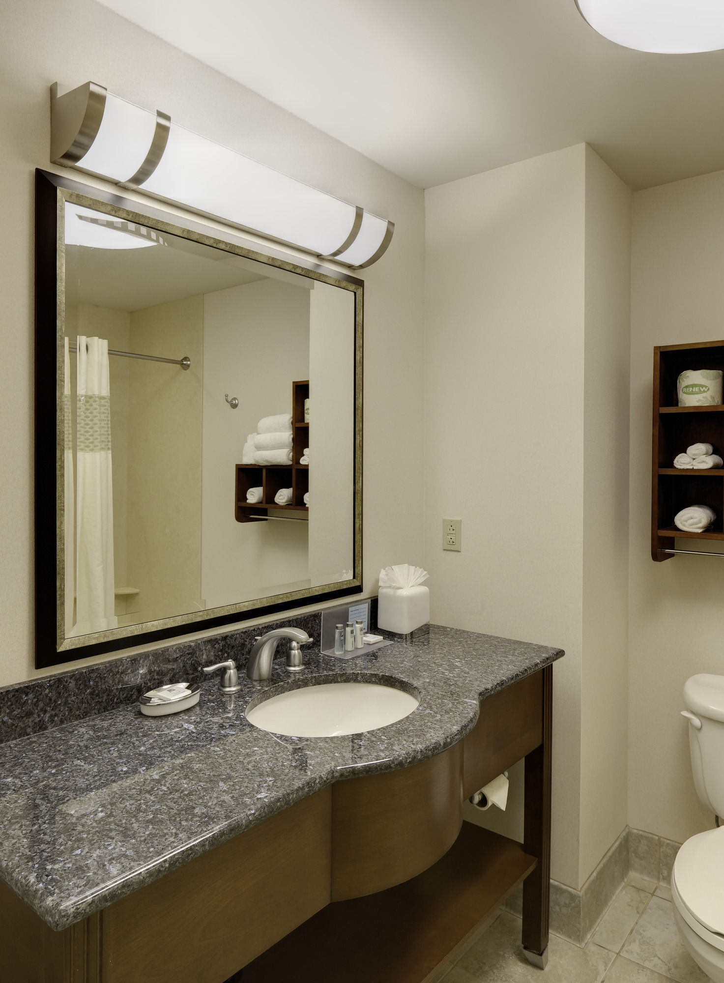 Фото Hampton Inn & Suites Hartford/Farmington