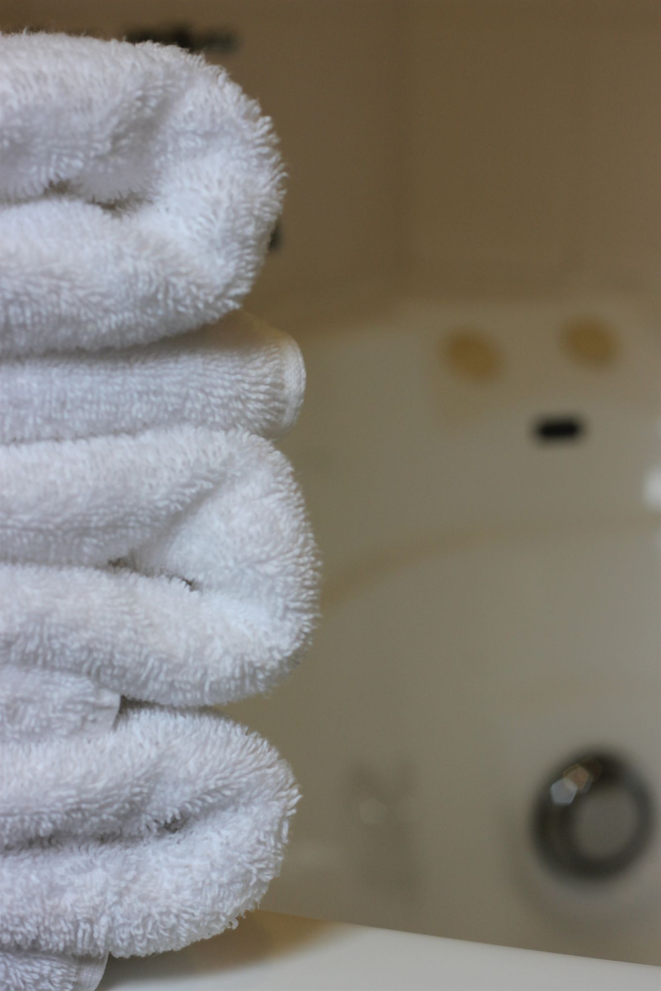 Фото Greenlane Manor Motel