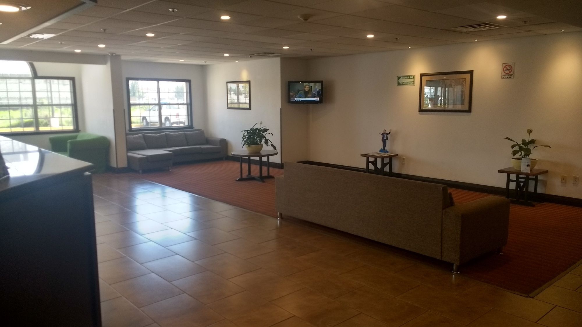 Фото Microtel Inn & Suites by Wyndham Toluca