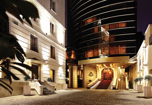 Внешний вид отеля Nobil Luxury Boutique Hotel в Кишинёве, фото 2