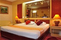 Фото Parkway Inn
