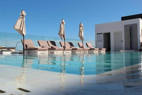 Внешний вид отеля Hotel Natursun в Торремолиносе, фото 2