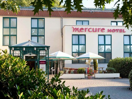 Гостиница Mercure Tagungs & Landhotel Krefeld в Мёрсе