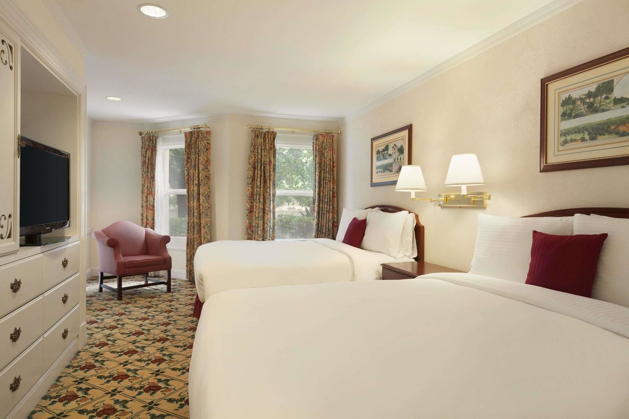 Фото Hayes Mansion, San Jose - Curio Collection by Hilton