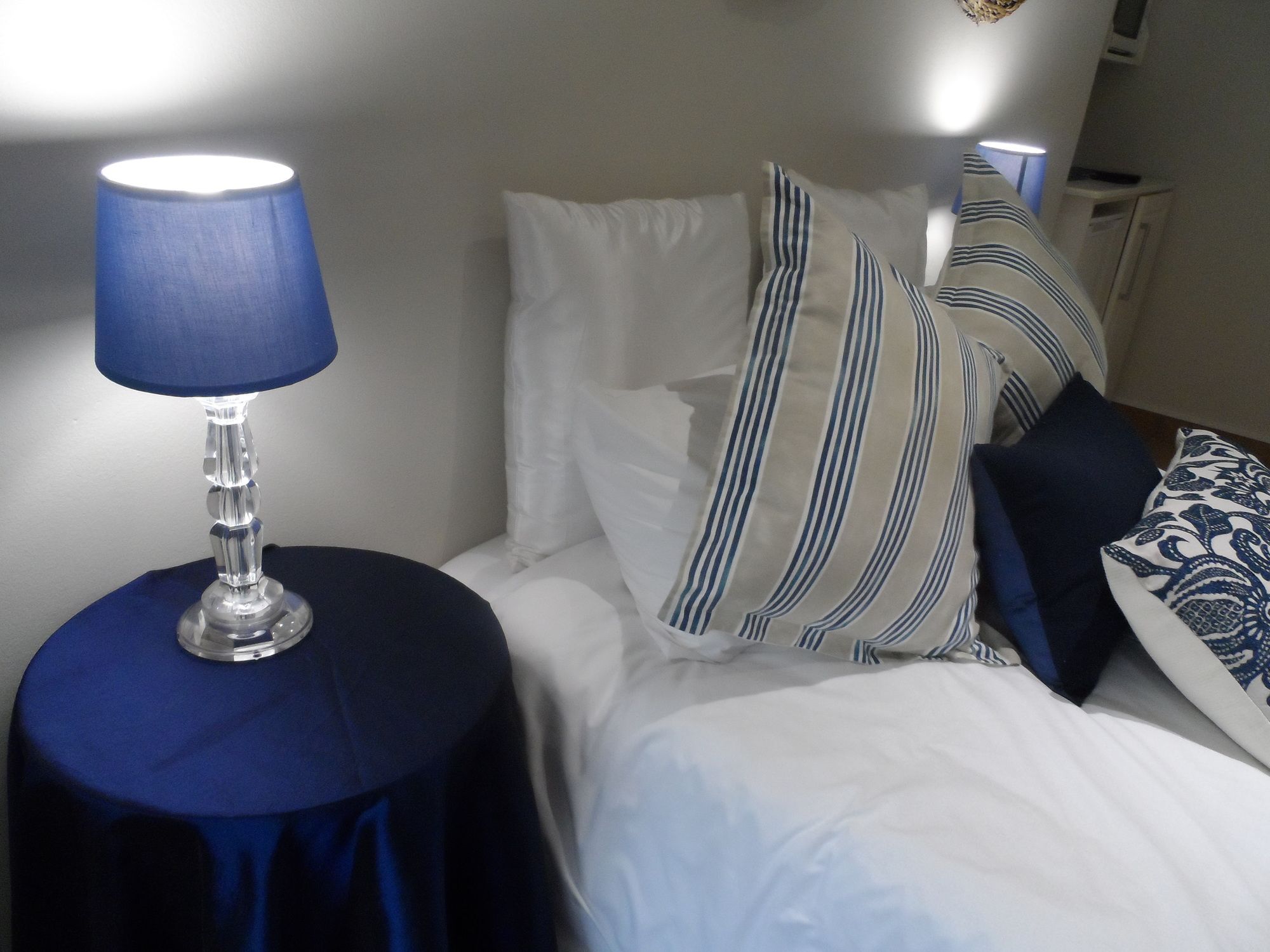 Фото A Cherry Lane Self Catering and B&b