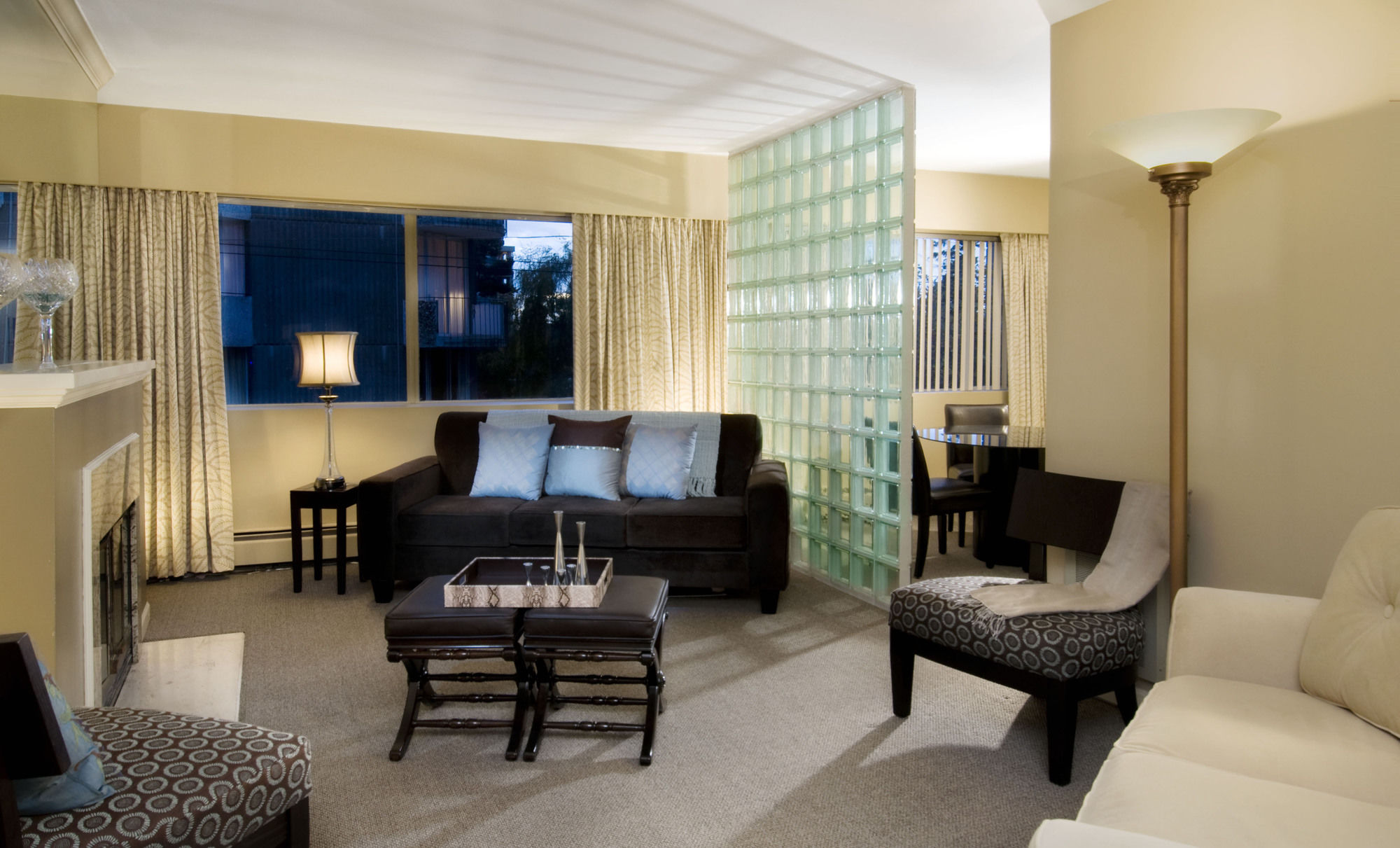 Фото Rosellen Suites Stanley