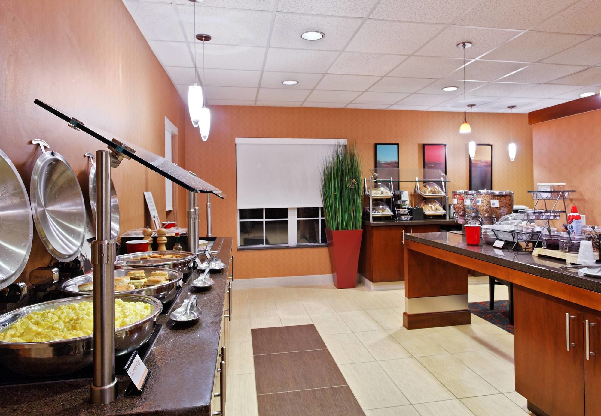 Фото Residence Inn by Marriott Tampa Sabal Park/Brandon