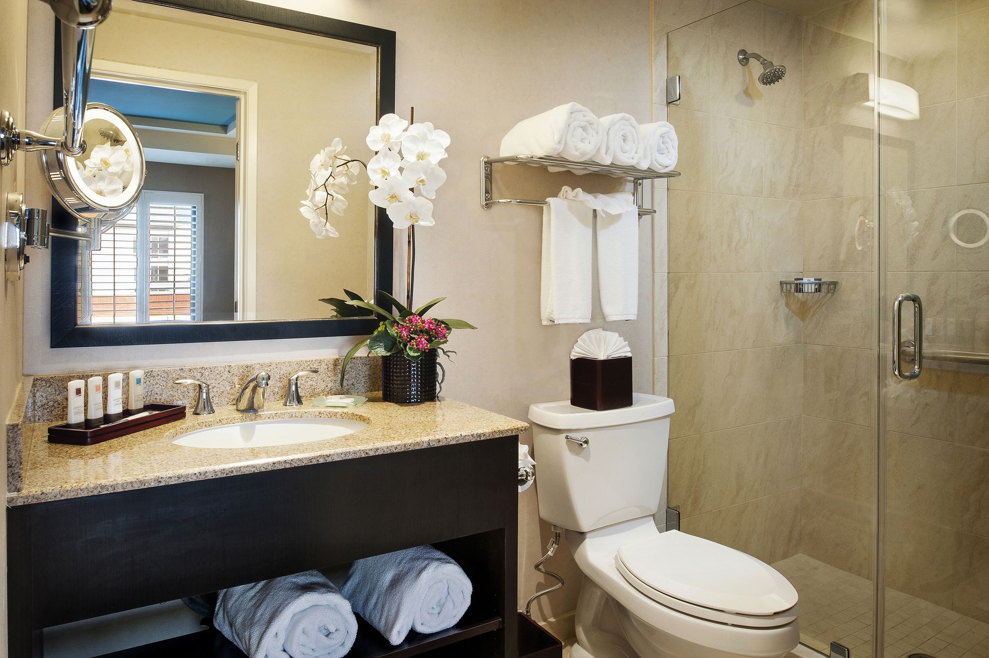 Фото Empress Hotel of La Jolla