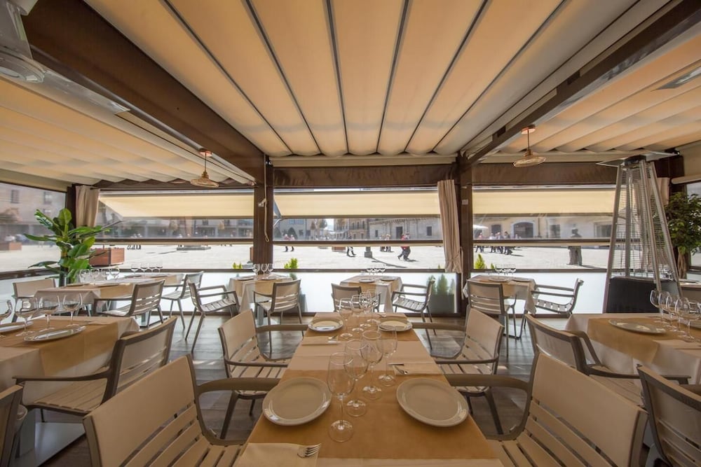 Фото Hotel Aroi Bierzo Plaza