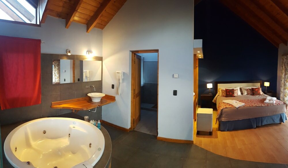 Фото Casa del Bosque Apart, Suites & SPA