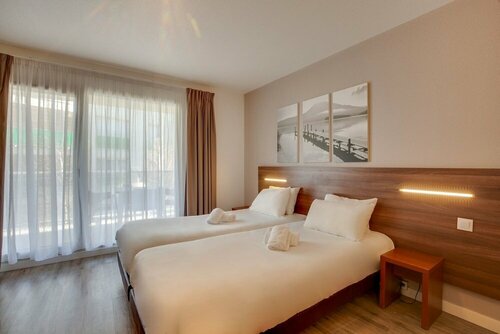 Гостиница Residhotel l'Azurea в Экс-ле-Бене
