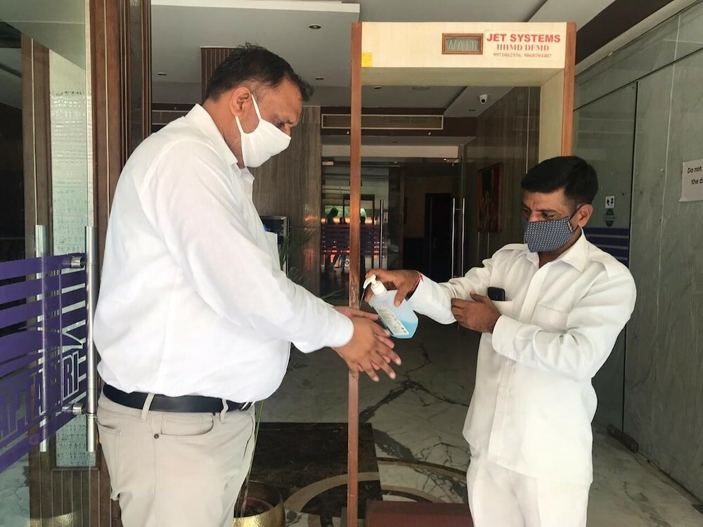 Фото Hotel Saptagiri