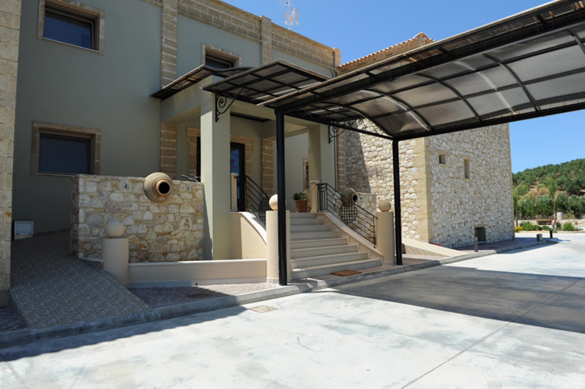 Фото Tsokas Hotel