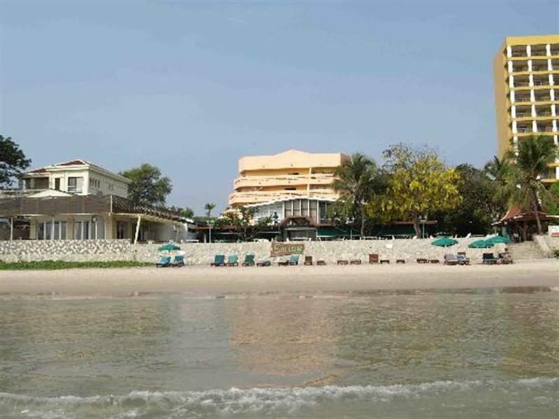 Фото отеля 3