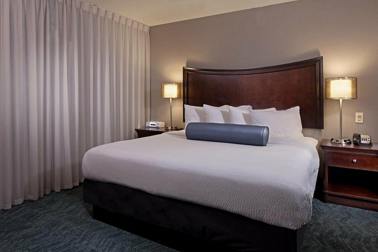 Фото Springhill Suites Marriott Baltimore Downtown/Inner Harbor