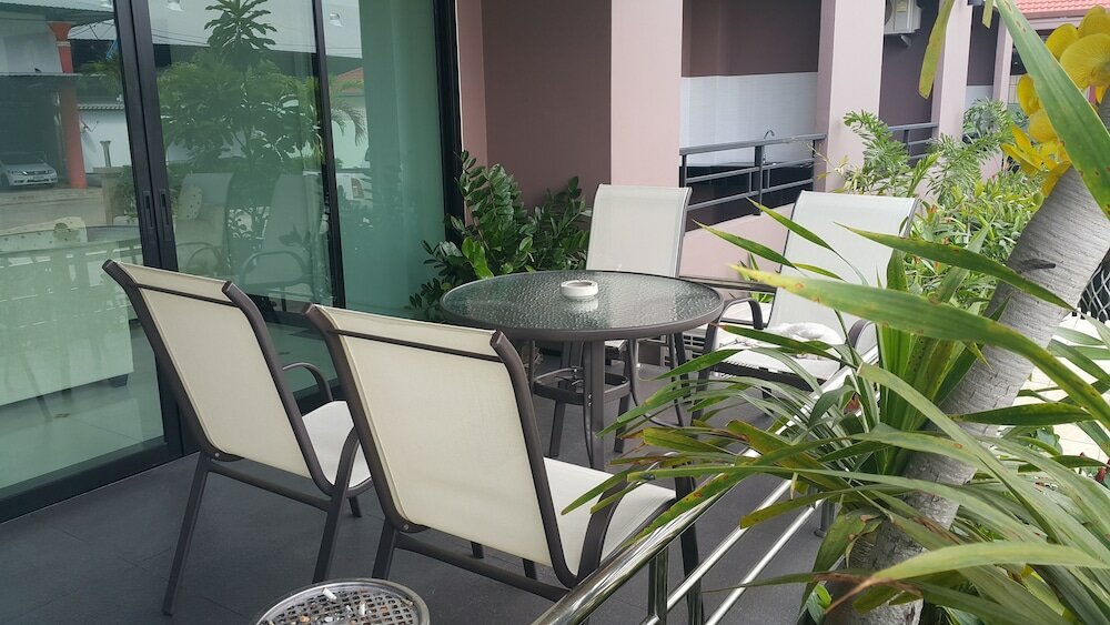 Фото B Space Residence