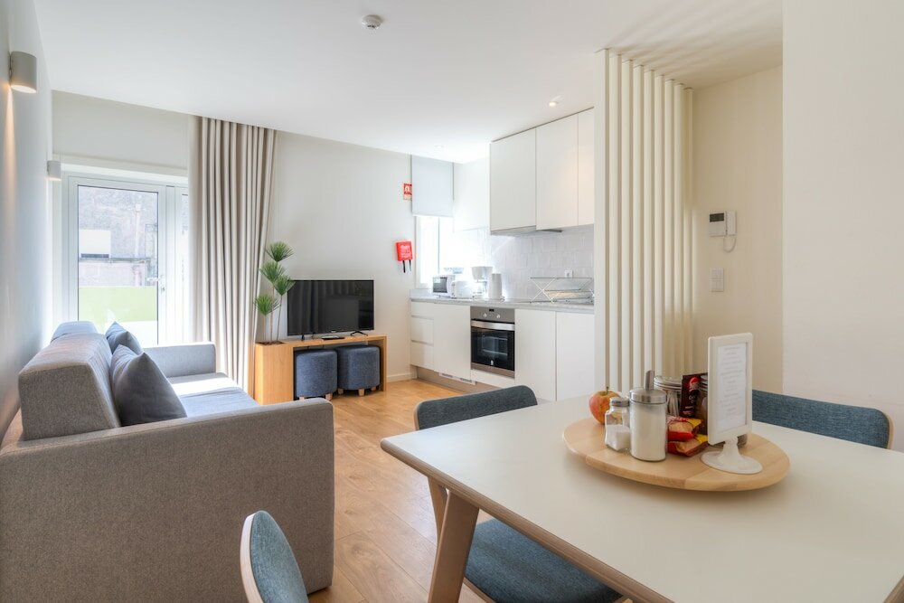 Фото Spot Family Apartments