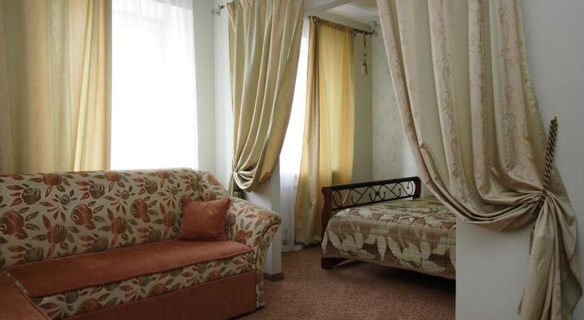 Фото Подкова на проспекте Губкина 1/4