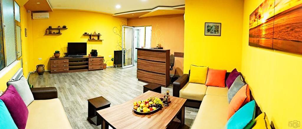 Фото Domino Hostel