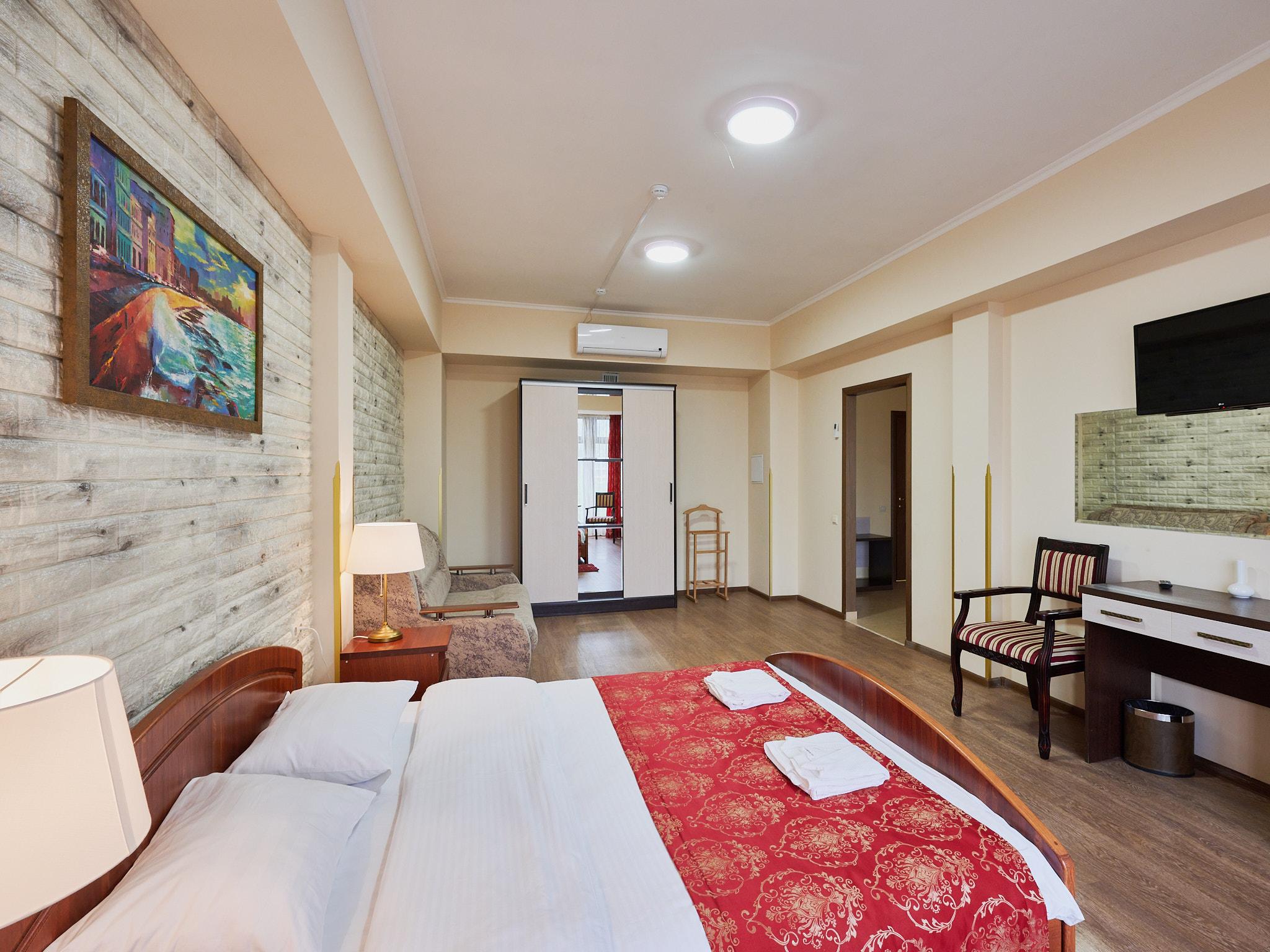 Фото Восток