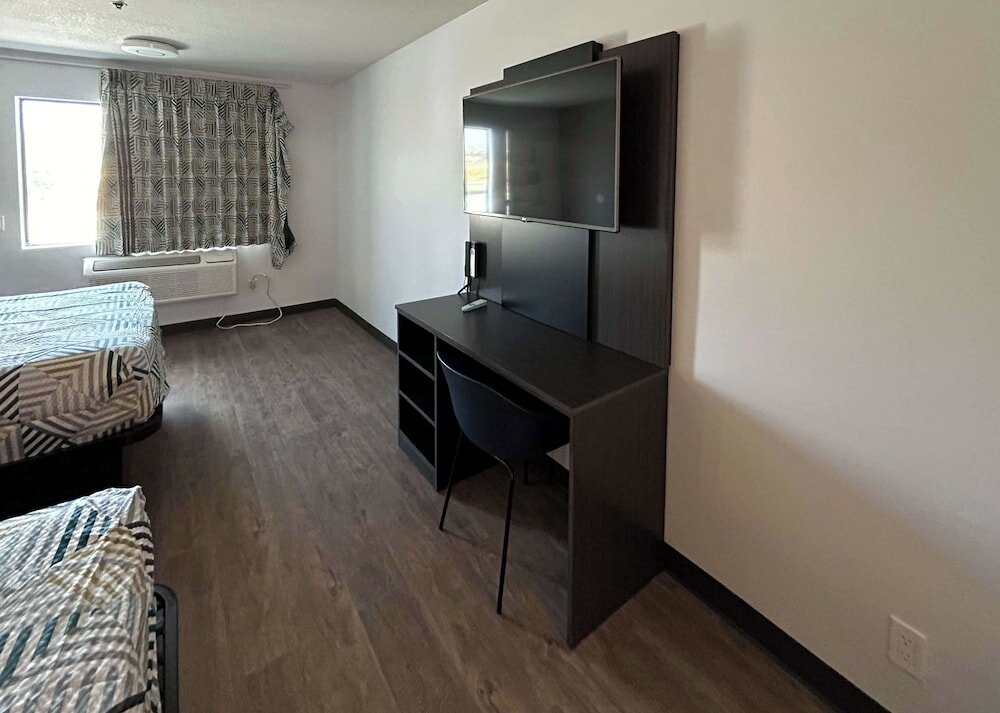 Фото Motel 6 Lake Elsinore, Ca