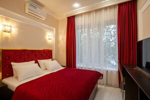 Арион (Avtozavodskaya Street, 1/10), hotel