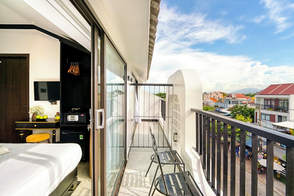 Фото Rokas Hoi An Boutique Hotel