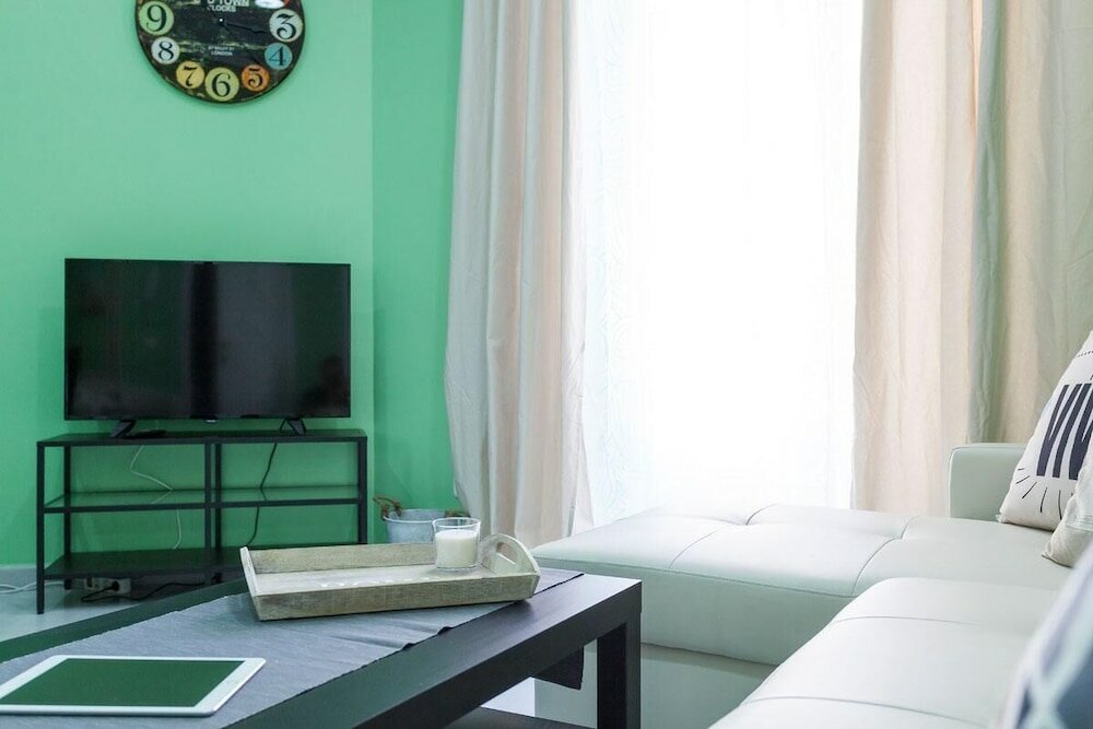 Фото Sunny Urban Apt. Historic District - Sol