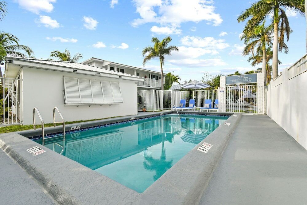 Фото Sunshine Shores Boutique Apartments