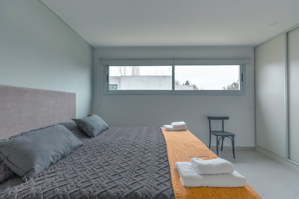 Фото Moderna Casa con Estilo EN Chacras