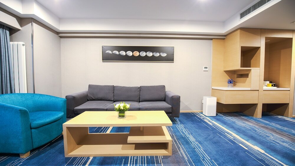 Фото Holiday Inn Express Chifeng Hongshan, an Ihg Hotel