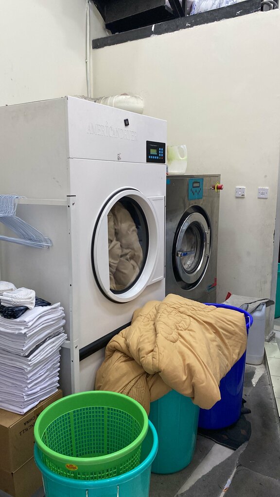 التنظيف الجاف Ninety Seven Laundry ، الدوحة، صورة