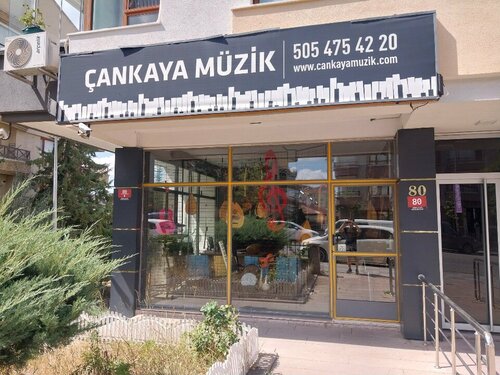 Çankaya Müzik Dünyası, müzik okulları ve konservatuarlar, Ankara