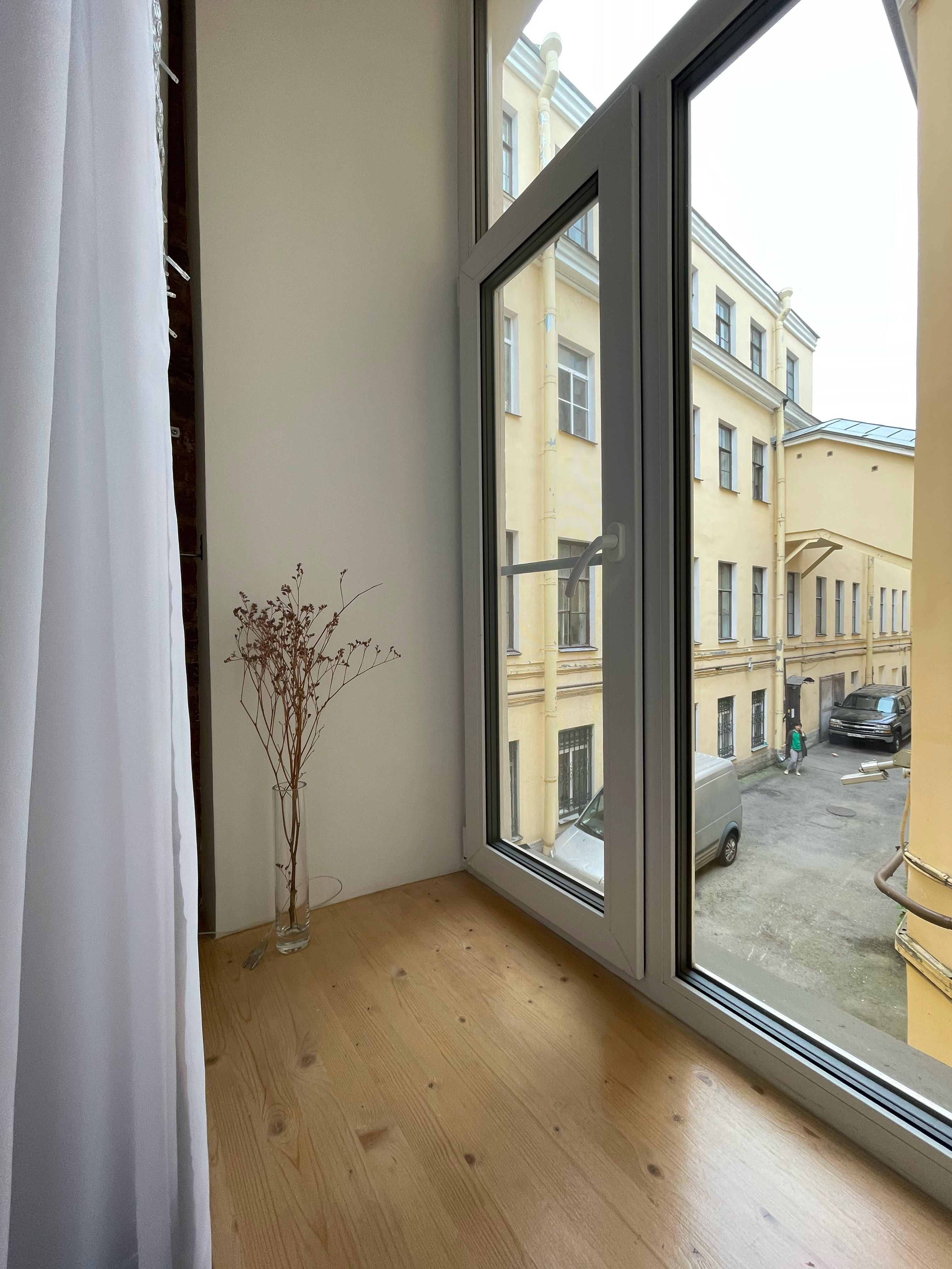 Фото Loft and Home Apartments