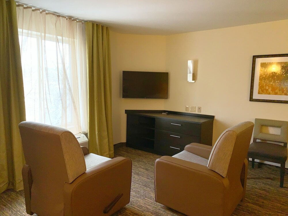 Фото Candlewood Suites Belle Vernon, an Ihg Hotel