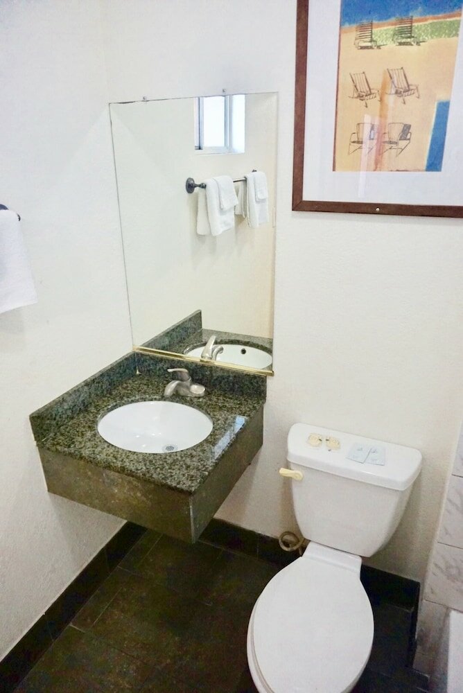 Фото Satellite Motel