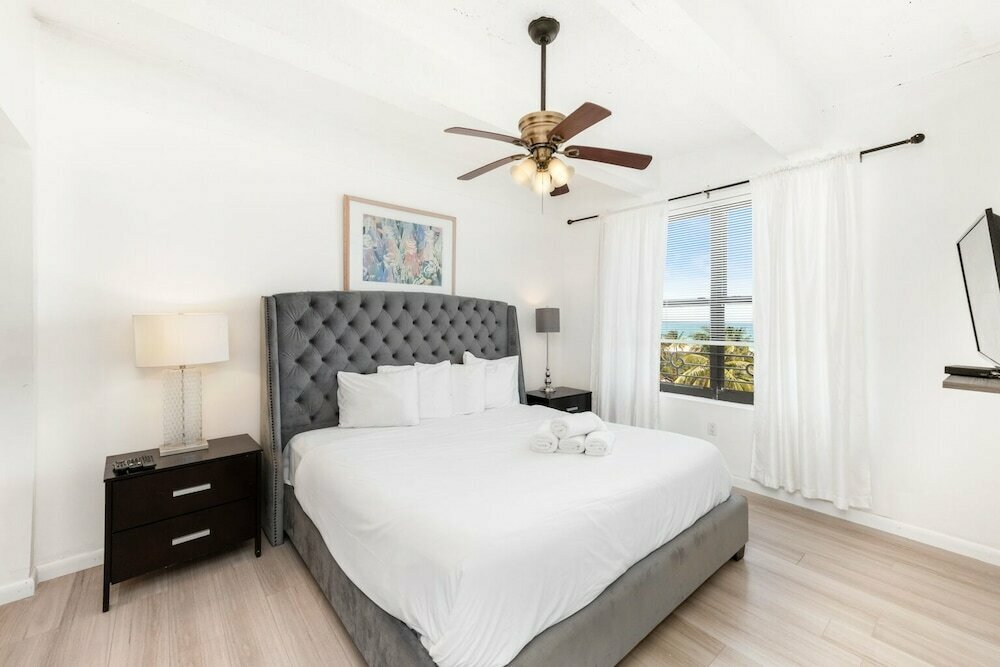 Apartments Netherlands by Global Vacations, Miami Beach, photo