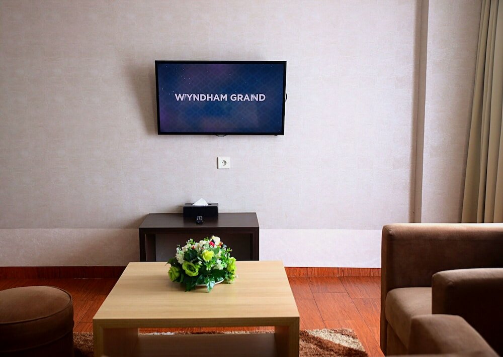 Фото Days Hotel & Suites by Wyndham Jakarta Airport