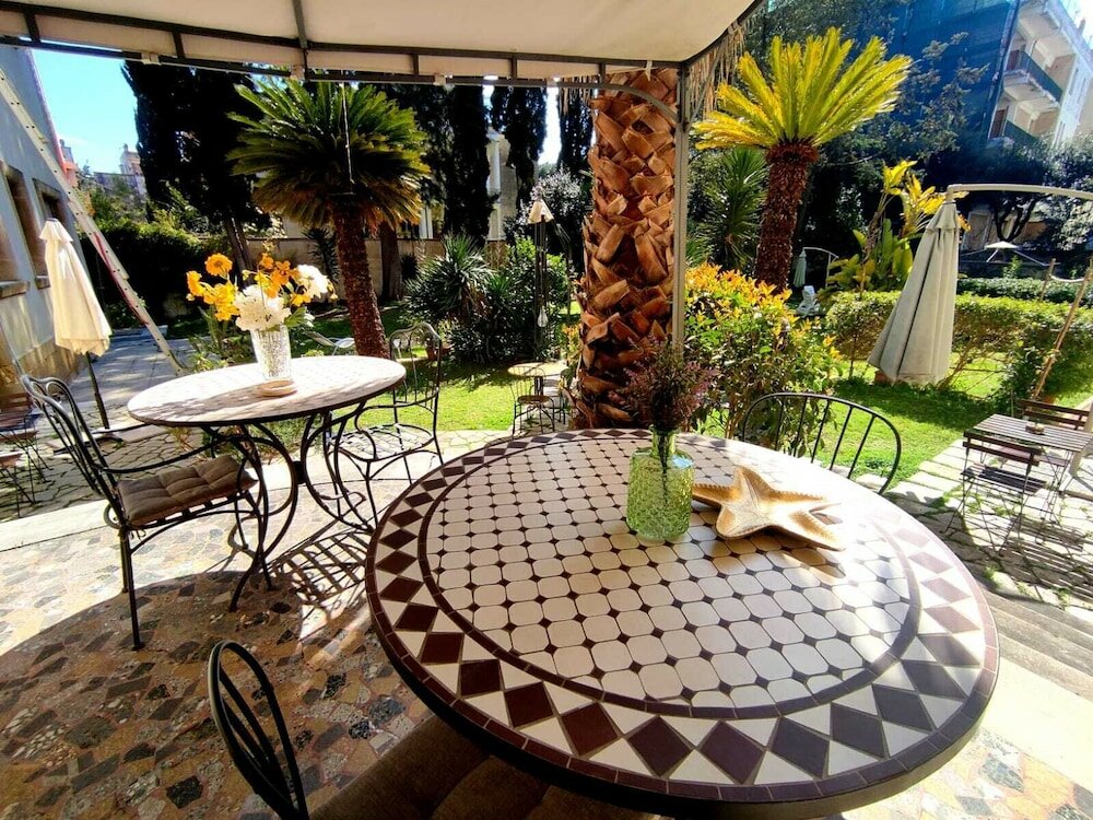 Фото Aedes B&b - Il Giardino dei Sogni