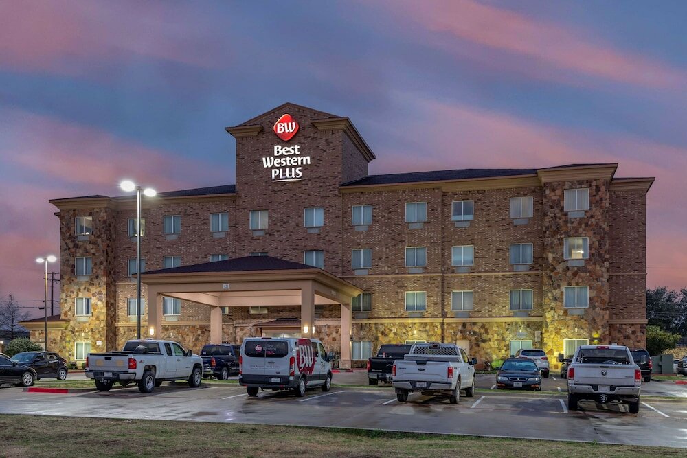 Фото Best Western Plus Dfw Airport West Euless