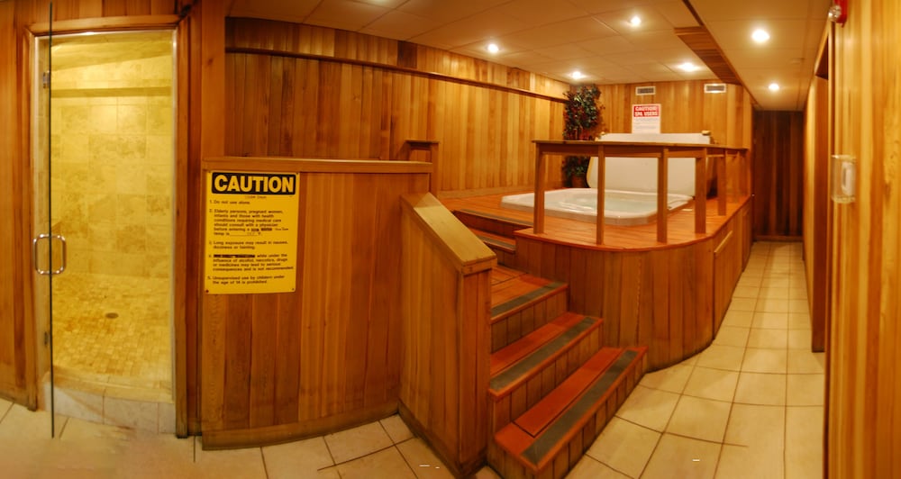 Фото Attitash Mountain Village