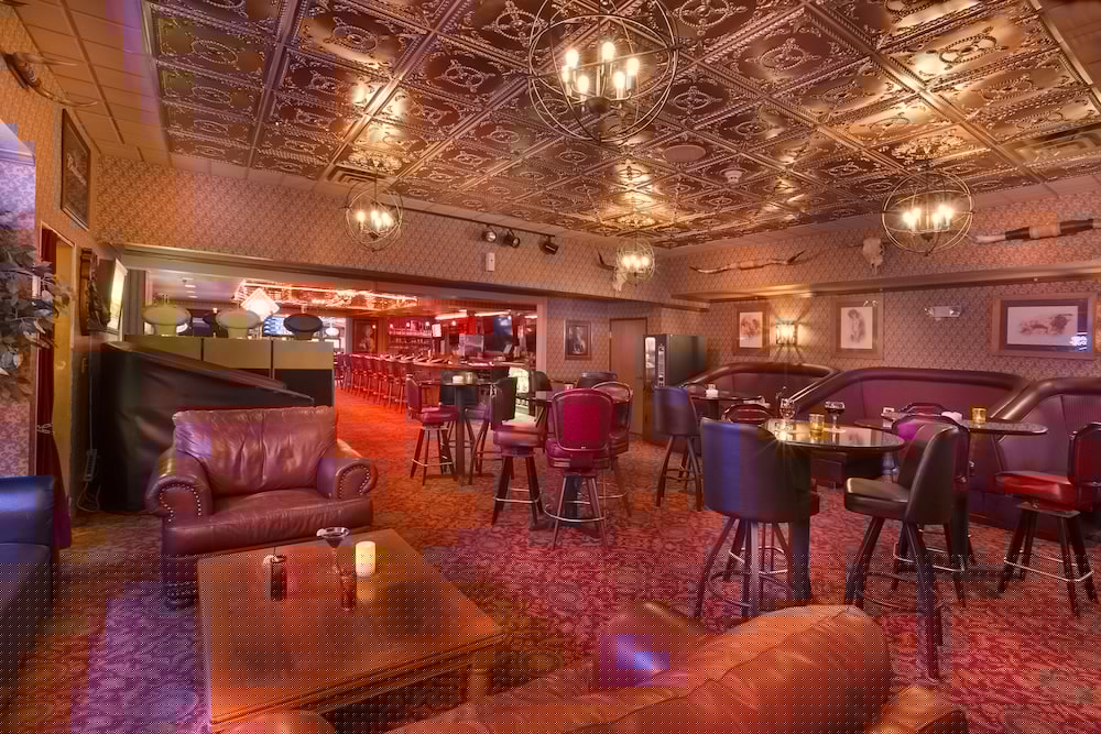 Фото Prospector Hotel and Casino